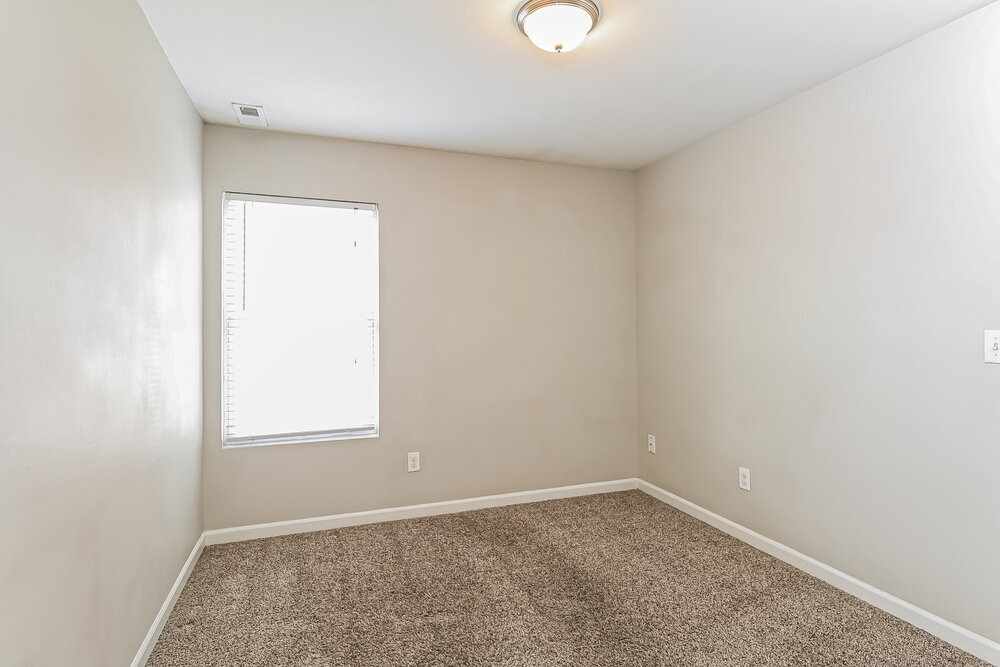 Building Photo - 4828 Abercromby St