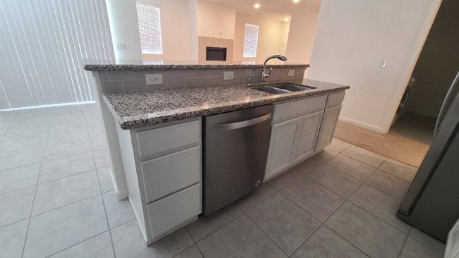 Building Photo - 967 Croston Springs Dr