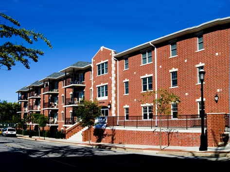 Interior Photo - 202 Race