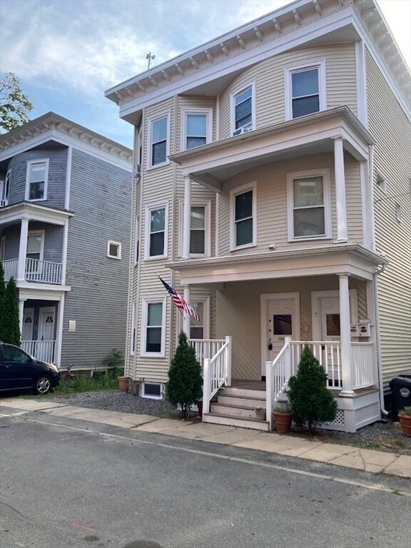 Building Photo - 7 Washburn Terrace