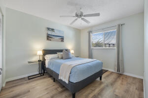 Building Photo - 2236 N Cypress Bend Dr