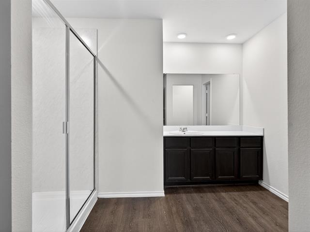 Building Photo - 3325 Stanley St