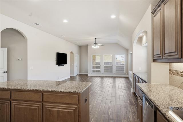 Building Photo - 119 Valverde Ln