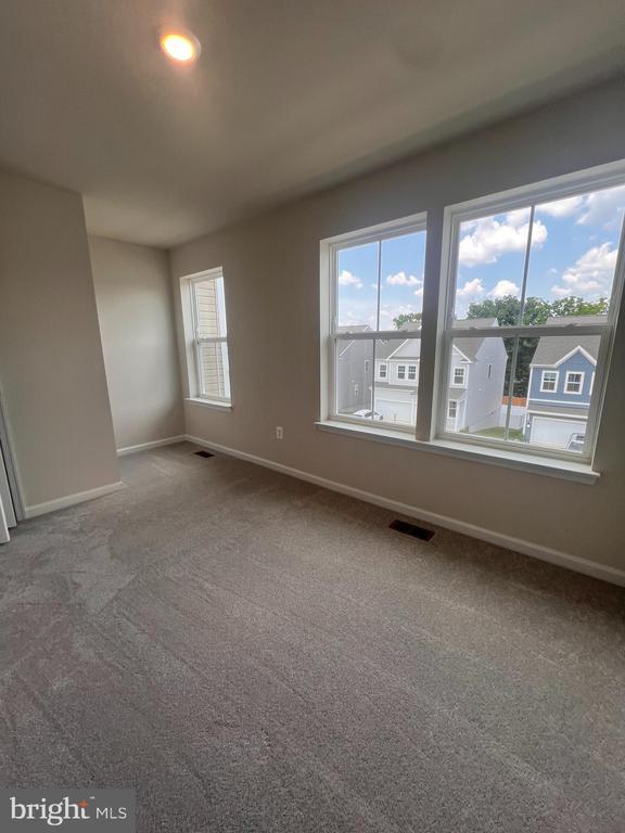 Building Photo - 311 Sandy Btm Cir