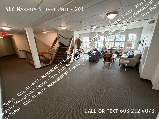 Building Photo - 486 Nashua St