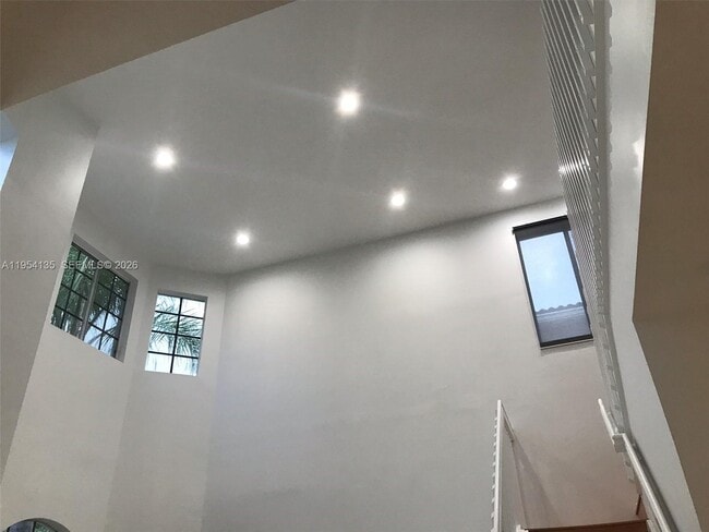 Building Photo - 19351 SW 61st St