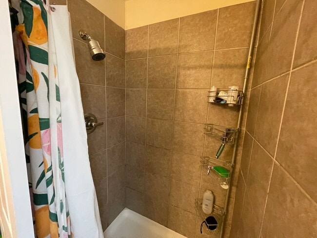 Building Photo - 1849 Willington St