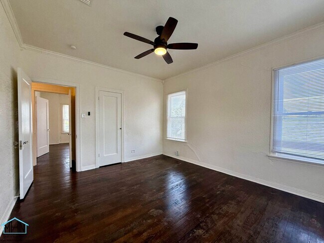 Building Photo - A Timeless Gem Awaits - Elegant Historic Home Nestled in the Heart of Los Angeles Heights Keyston...