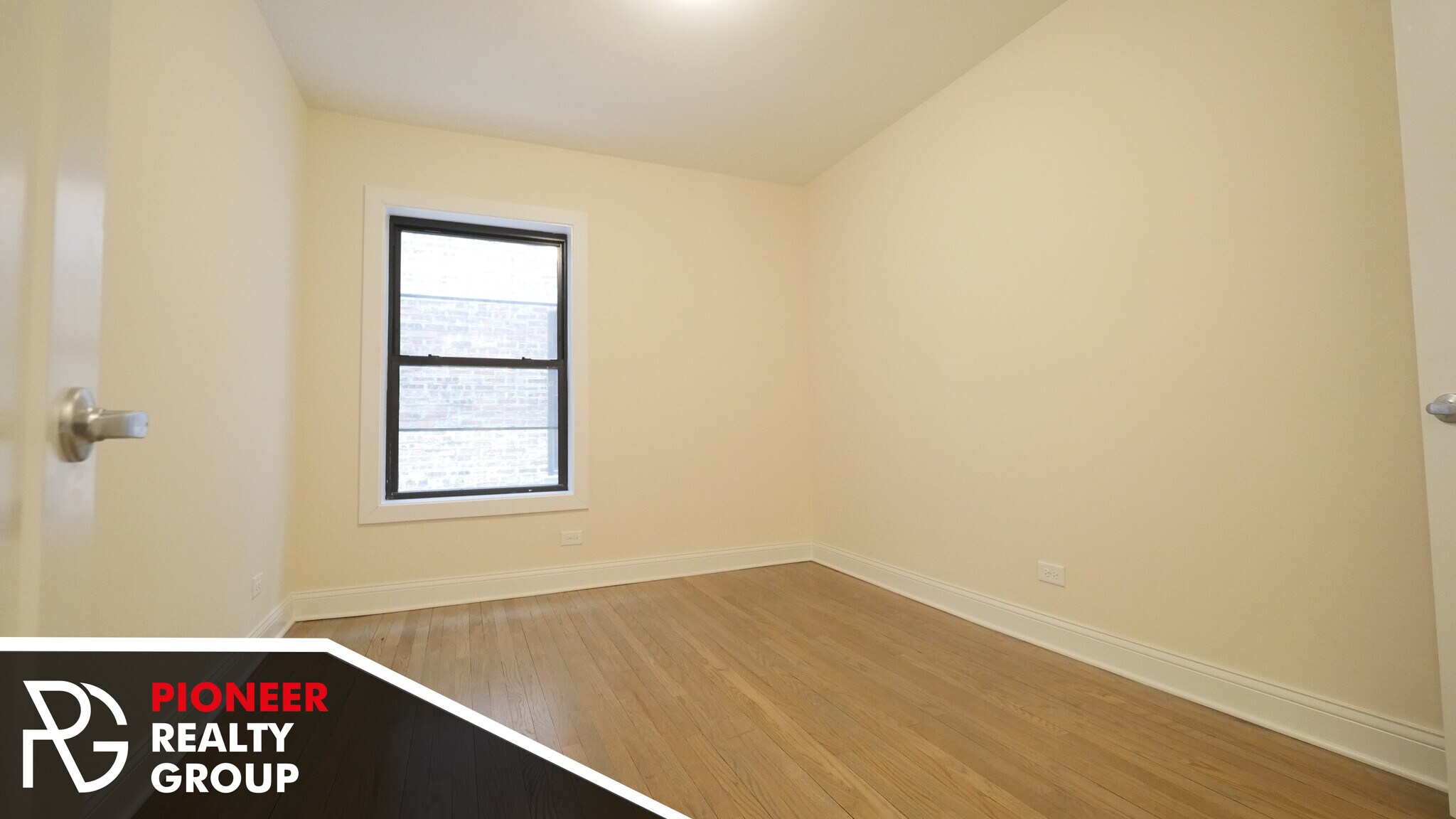 Building Photo - 2648 N Spaulding Ave