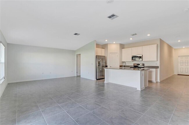 Building Photo - 865 Citrus Reserve Blvd