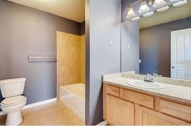 Building Photo - Charming 2BR Townhome in Longmont