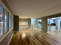 Building Photo - Gorgeous Single Family Home in Brooklyn Park!