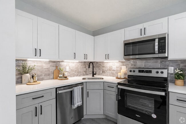 Kitchen - Toll Gate Estates