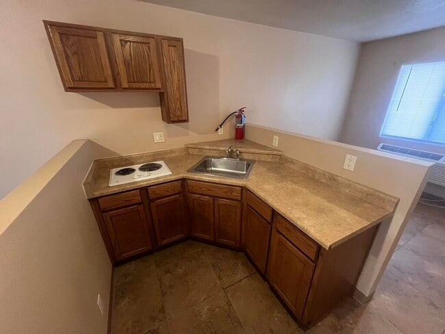 Building Photo - 502 U.S. Rte 66