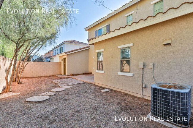 Building Photo - MOVE IN READY! 4 Bedroom Home in La Aldea