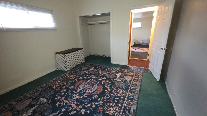 Building Photo - 105 19th St