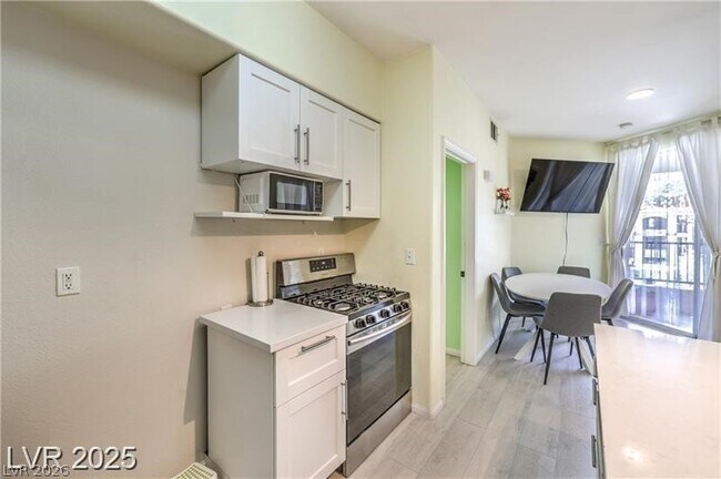 Building Photo - 7167 S Durango Dr