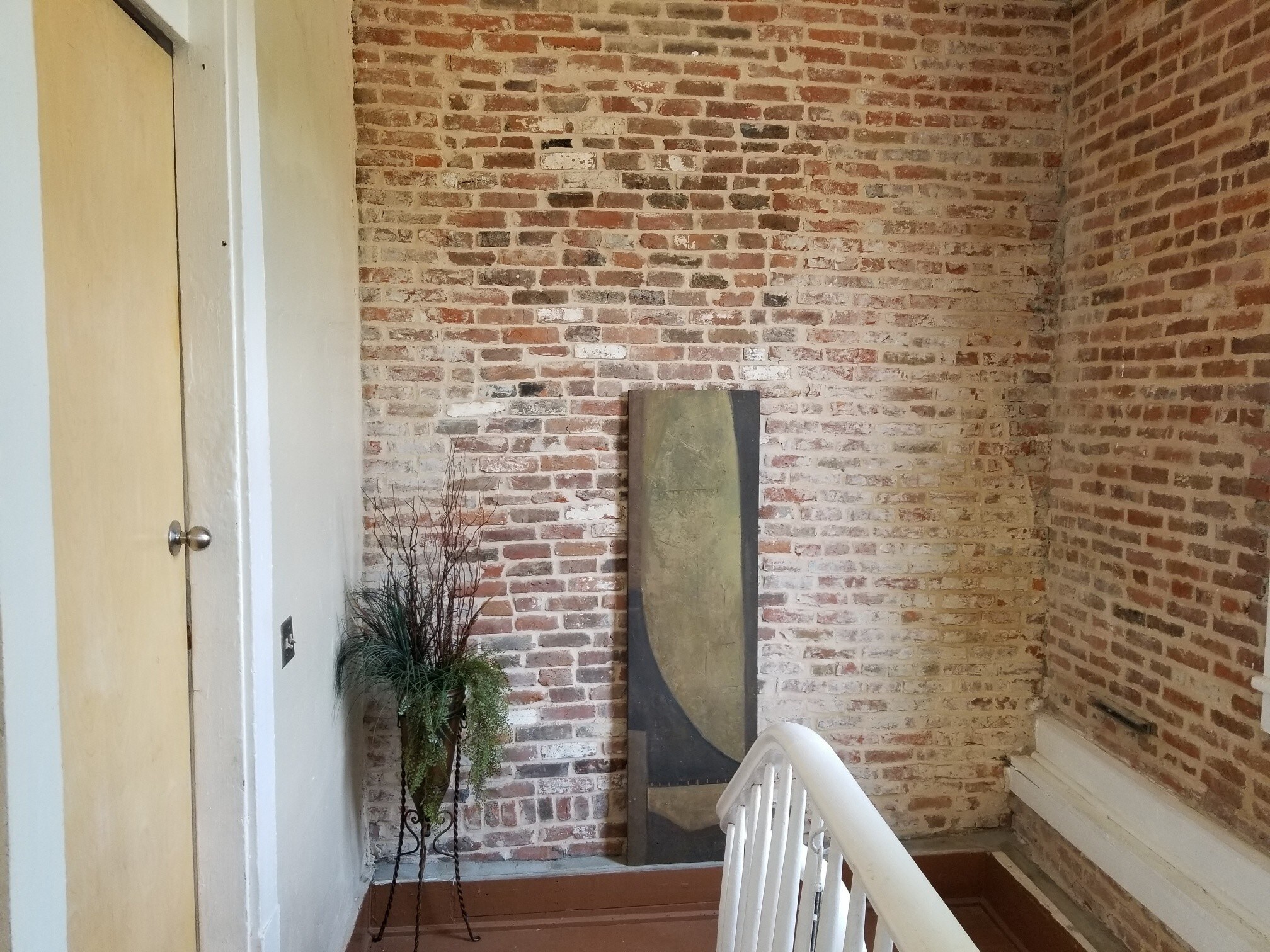 Building Photo - 800 Walnut St