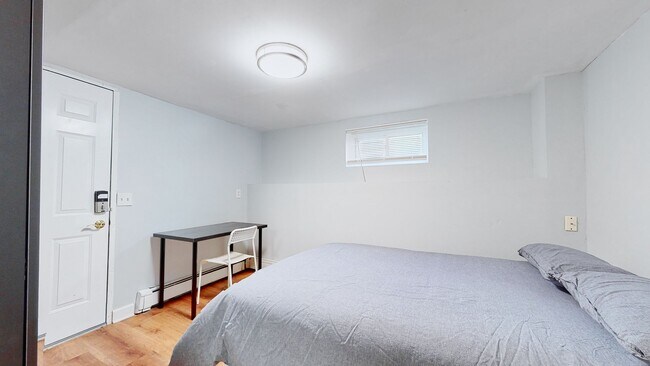 Building Photo - Fully Renovated 4BR/1.5BA on Science Hill | New Everything | Steps to Yale