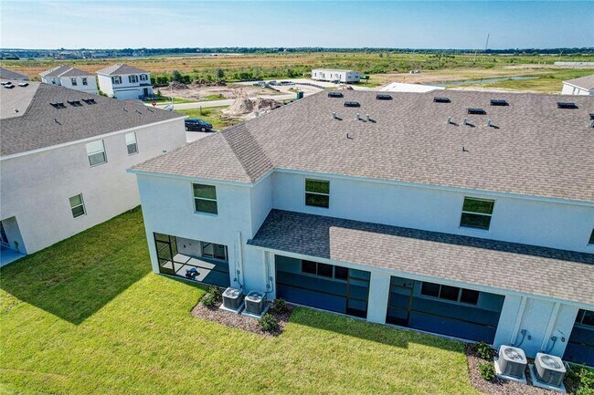 Building Photo - 17436 Crescent Moon Lp