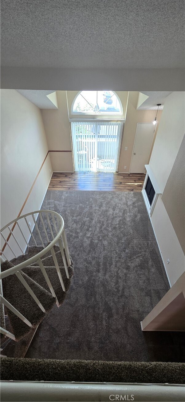 Building Photo - 26914 Rainbow Glen Dr