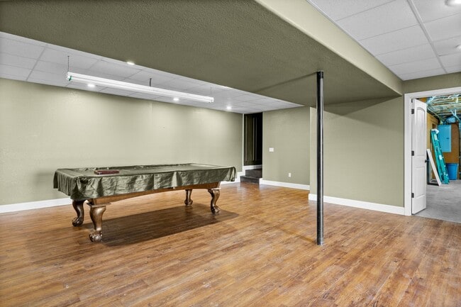 Building Photo - Greenback 37742 - 4 bedroom, 4.5 bath home - Contact Jeremy Logan (865) 307-2273