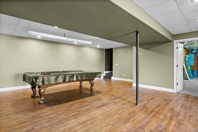 Building Photo - Greenback 37742 - 4 bedroom, 4.5 bath home...
