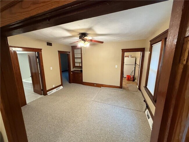 Building Photo - 1 Drolet Ave