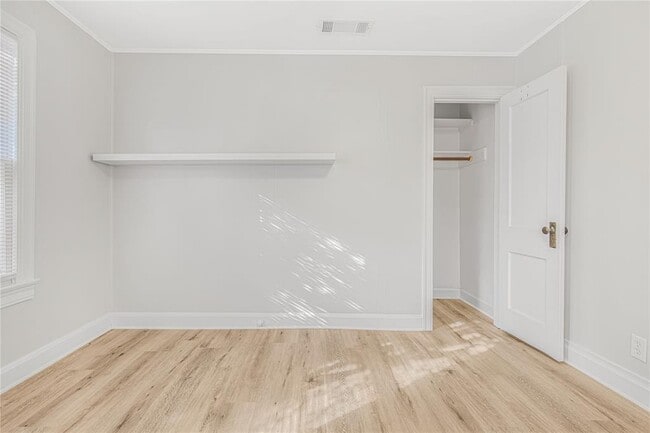 Building Photo - 1101 W Mary St