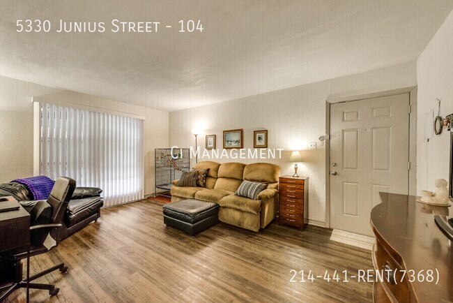 Building Photo - 5330 Junius St