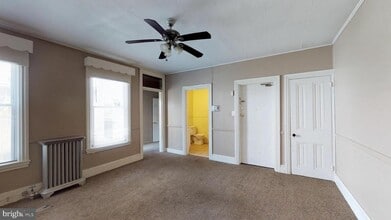 Building Photo - 112 Garden St