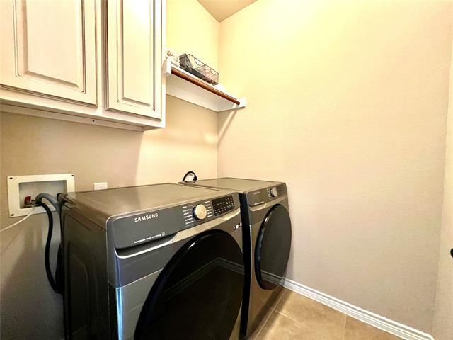 Building Photo - 4140 Comanche Dr