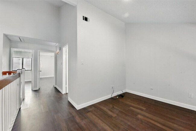 Building Photo - 3126 Windchase Blvd