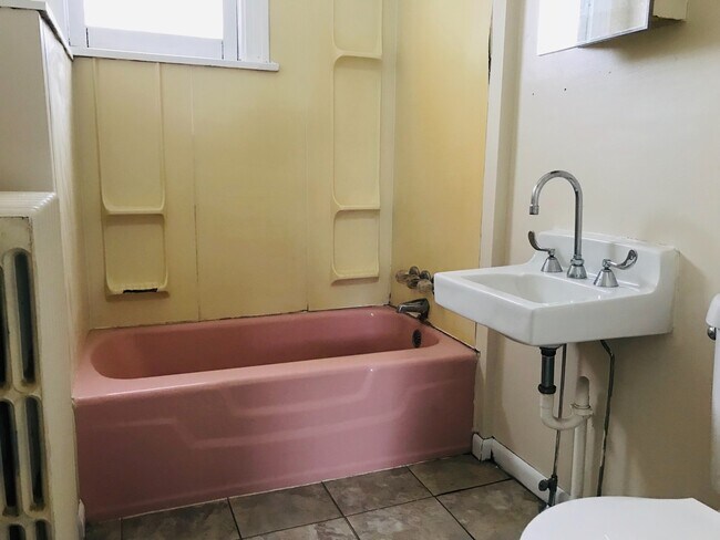 Building Photo - 64-66 Lincoln Ave