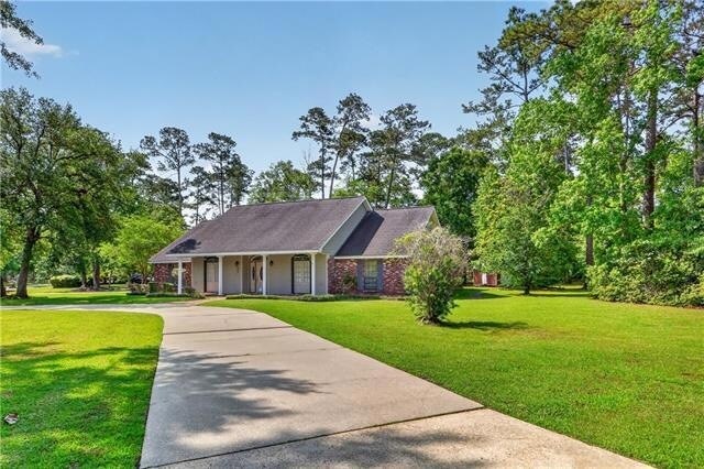 Building Photo - 401 Starling Dr