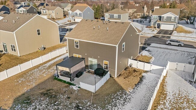 Building Photo - 3345 Seeley St