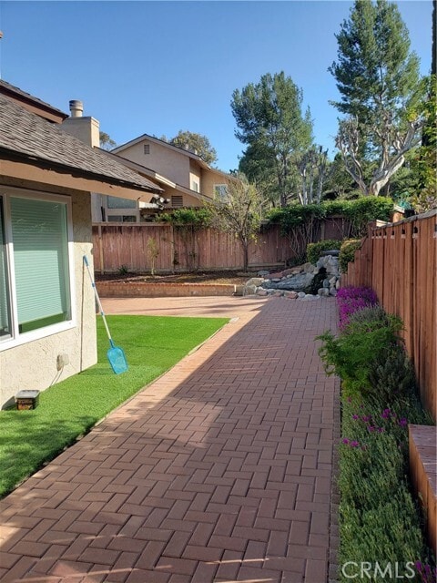 Building Photo - 2015 Clear River Ln