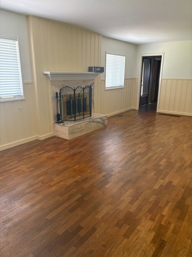 Building Photo - New For Rent in Moody!