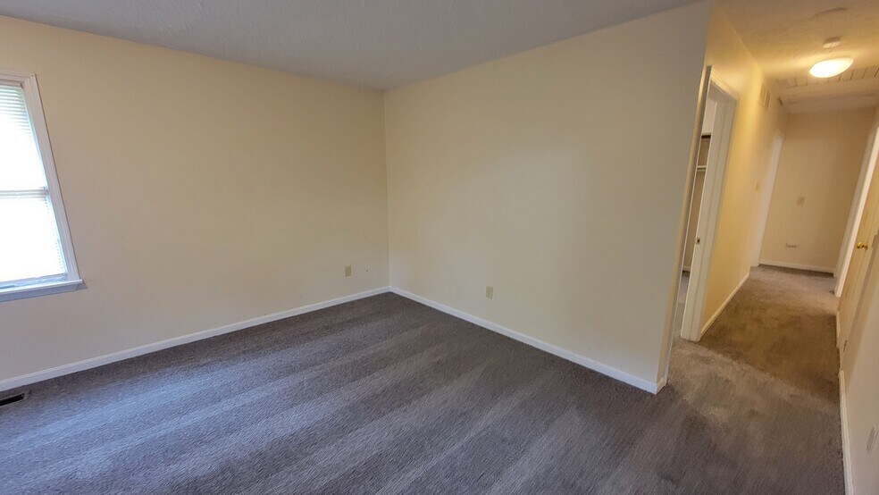 Building Photo - 1360 8th Ave