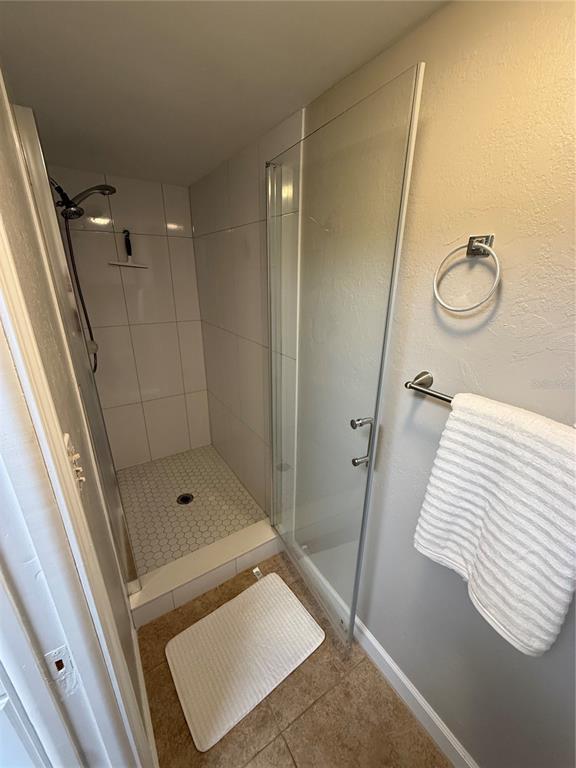 Building Photo - 4711 Santa Barbara Blvd S