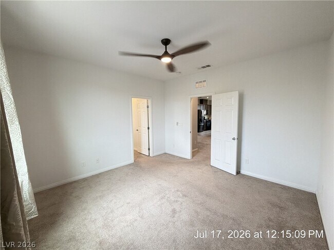 Building Photo - 1301 Raritan Pl