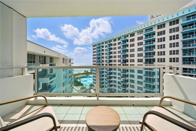 Building Photo - 5151 Collins Ave