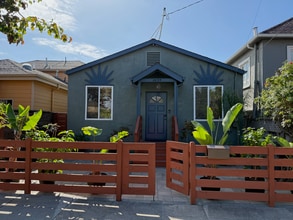 Building Photo - 5529 Beaudry St