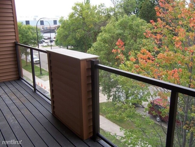 Building Photo - 3 br, 2 bath Condo - 1st Avenue Condos FUL...