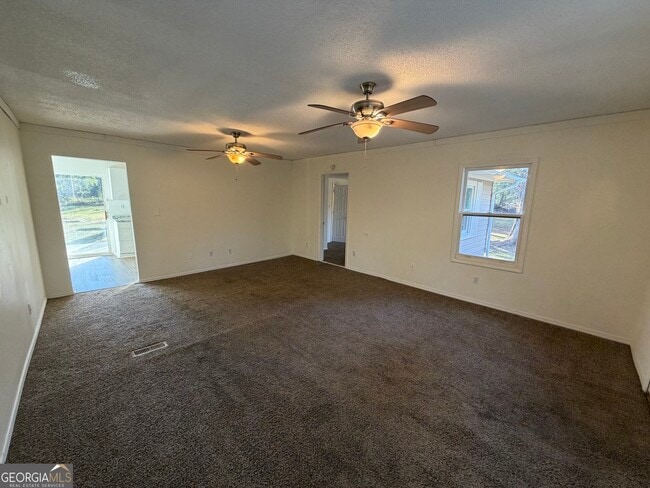 Building Photo - 2933 Coffer Dr