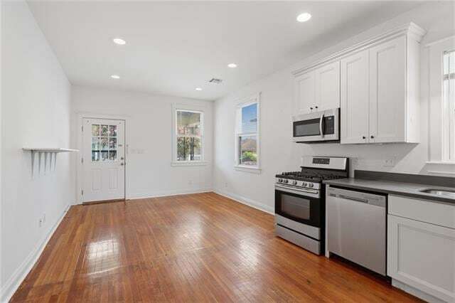 Building Photo - 1817 Lowerline St