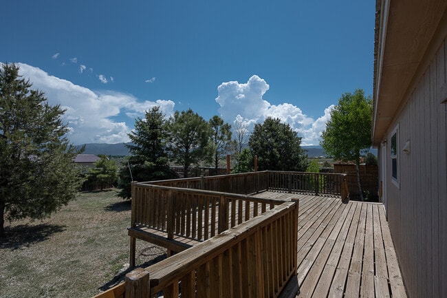 Building Photo - 49 Las Tusas Rd