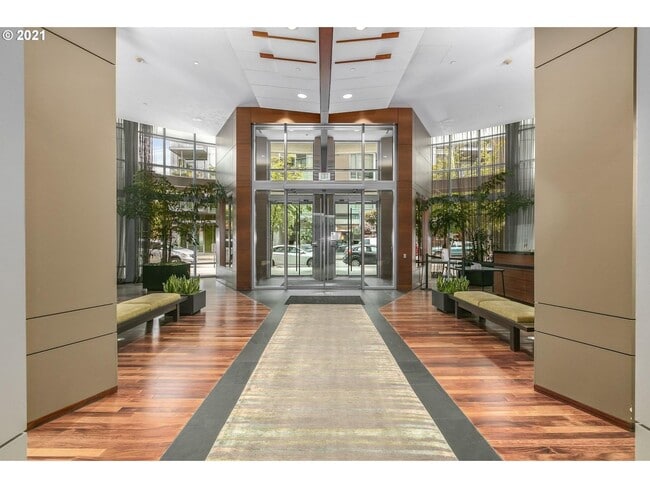 Building Photo - 3601 S River Pky