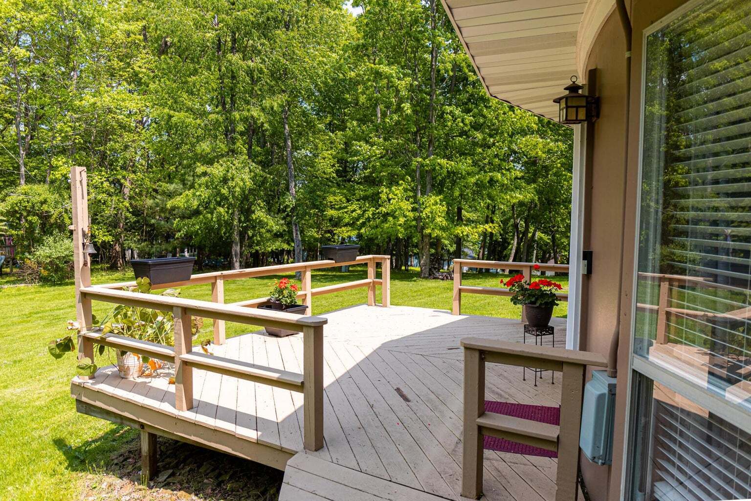 Building Photo - 516 McIntosh Dr
