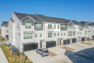 Building Photo - Northpointe Townhomes